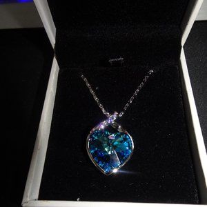 Platoh Swarovski Crystal Blue Heart Necklace